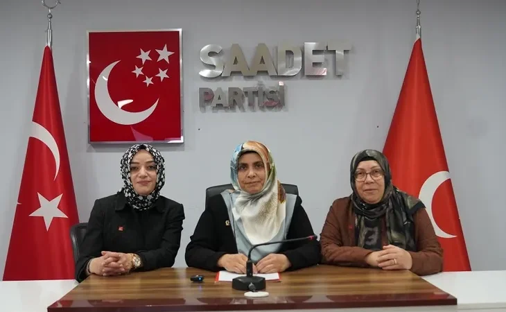 bursa-da-saadet-partili-kadinlardan-okul-saldirilarina-tepki-1776341209-72_large