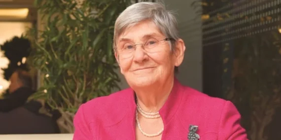 Prof. Dr. Canan Karatay: “Ağrı Kesiciler Kalp Krizi Yapıyor!”