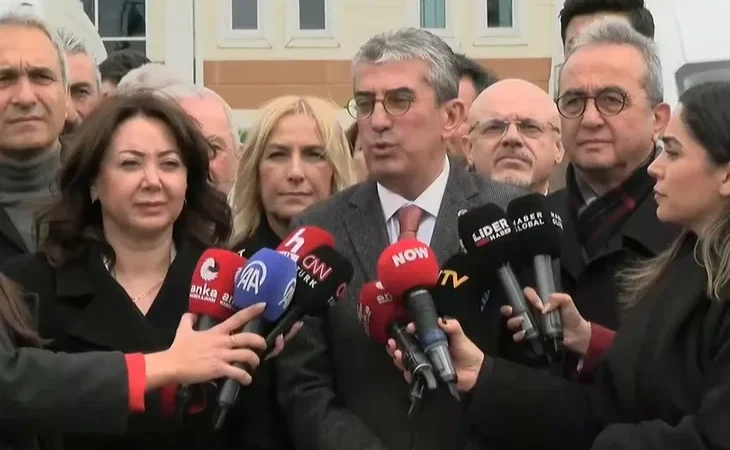 chp-li-gunaydin-dan-bakan-gurlek-e-tepki-1773847409-708_large