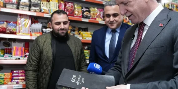 istanbul-da-32-bin-ailenin-bakkal-borcu-silindi-1773977078-577_large