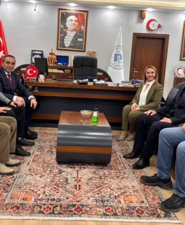 mhp-den-pazaryeri-cikarmasi-cumhur-ittifaki-ruhuyla-yola-devam-1775253978-812_large
