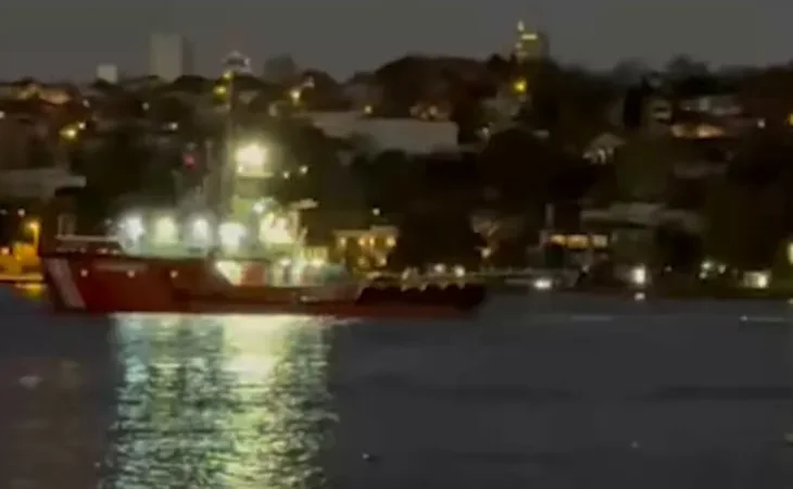 yenikoy-aciklarinda-karaya-oturan-kappa-kurtarildi-1777356919-623_large